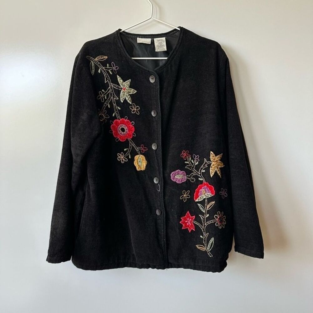 Vintage  Embroidered Floral Black Cardigan by White Stag size Medium